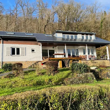 Le Paradis Mosan Ferienhaus *