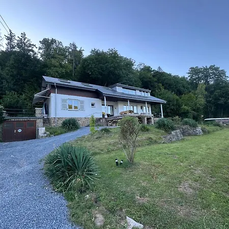 Ferienhaus Le Paradis Mosan *