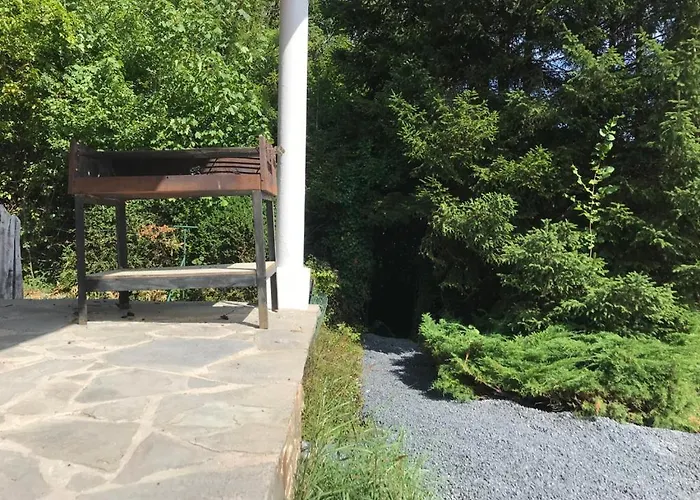 Le Paradis Mosan Waulsort